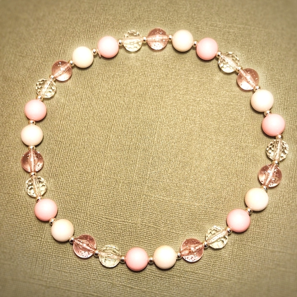 Vintage bubble gum choker